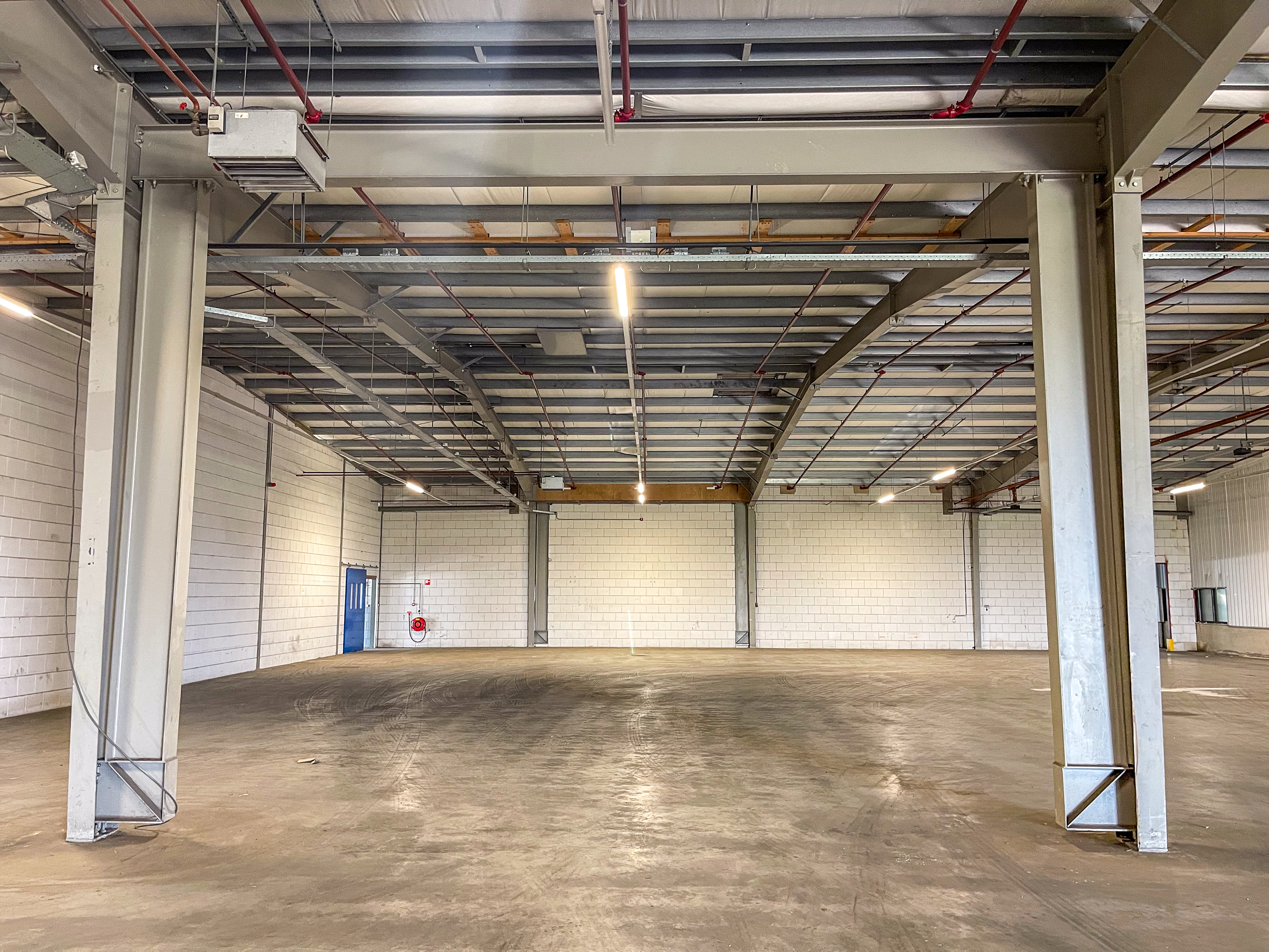 Business space 3.159 m²