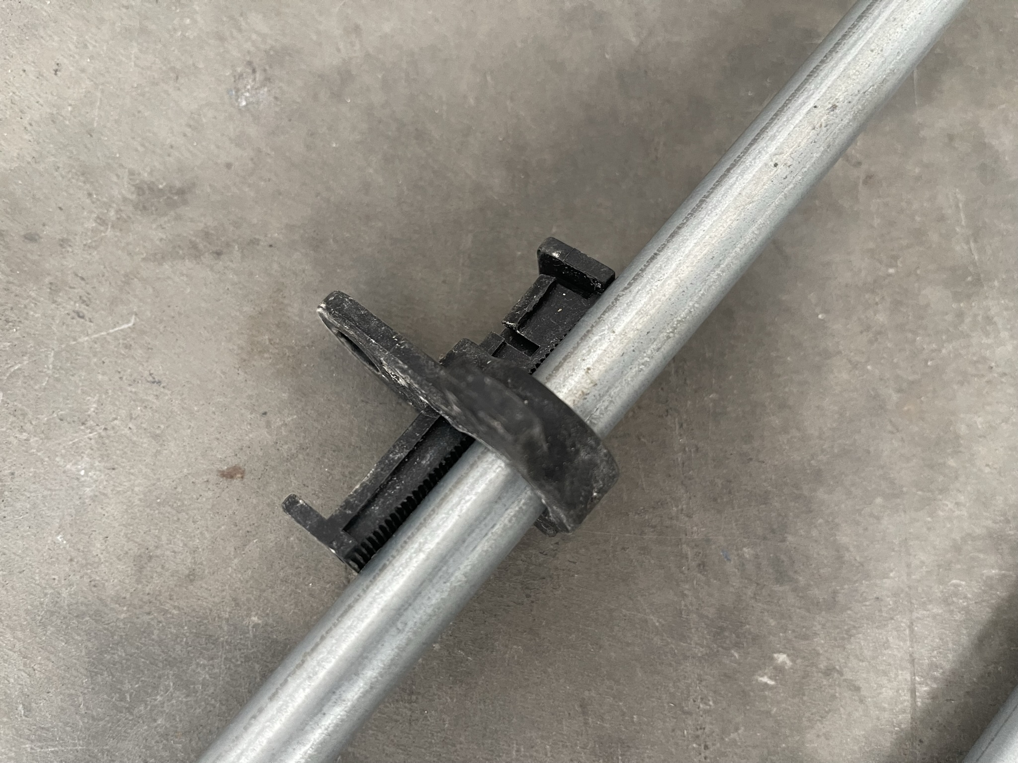 Steunpaaltjes voor bloemengaas 2000 mm