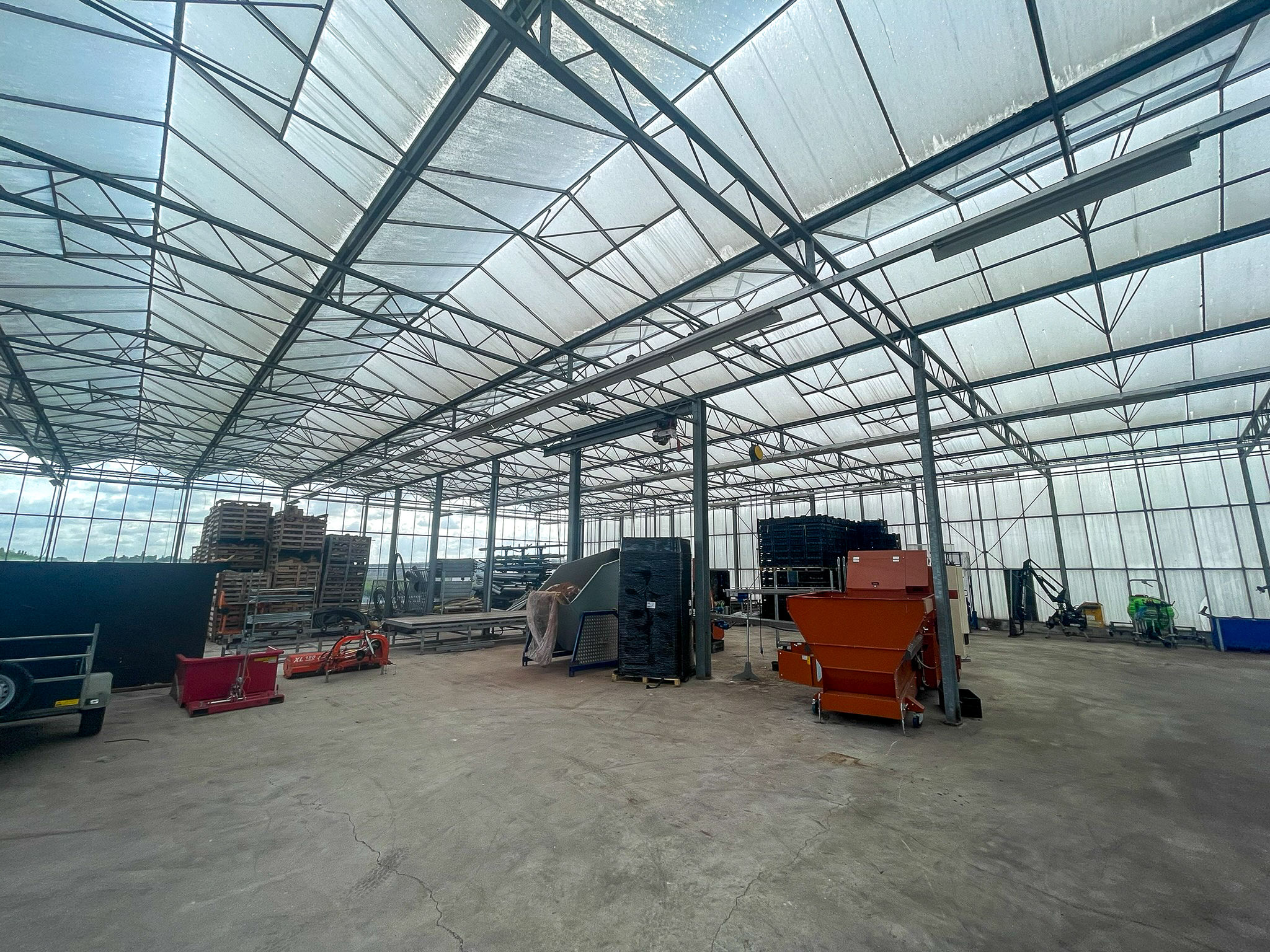 Venlo kas 12,80 m 922 m²