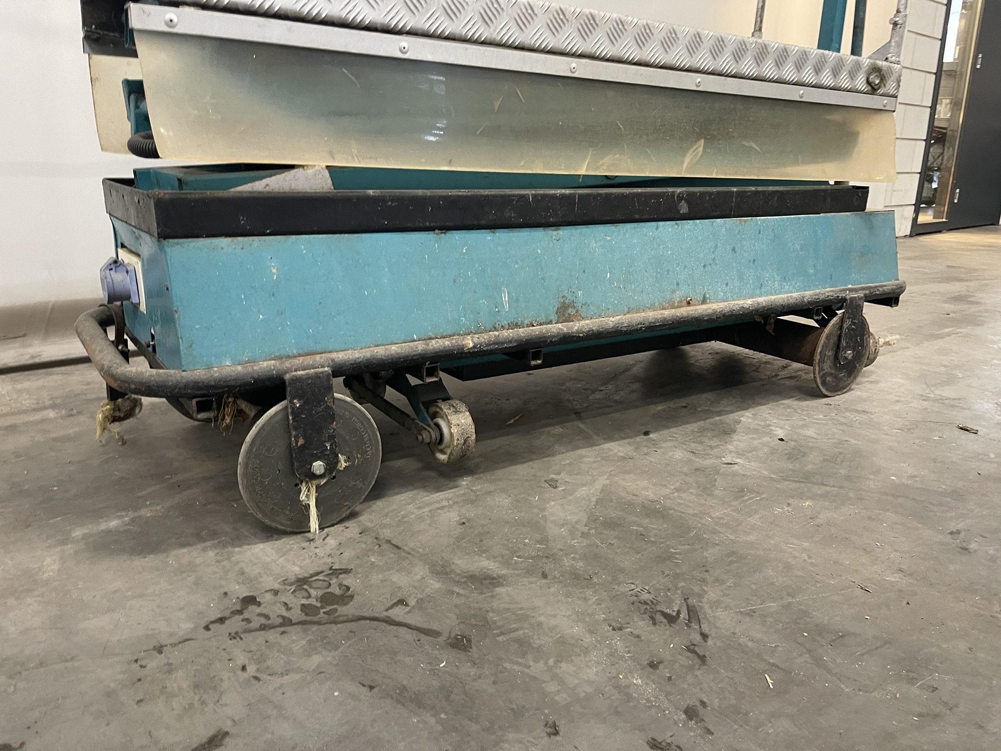 Pipe rail aerial work platform