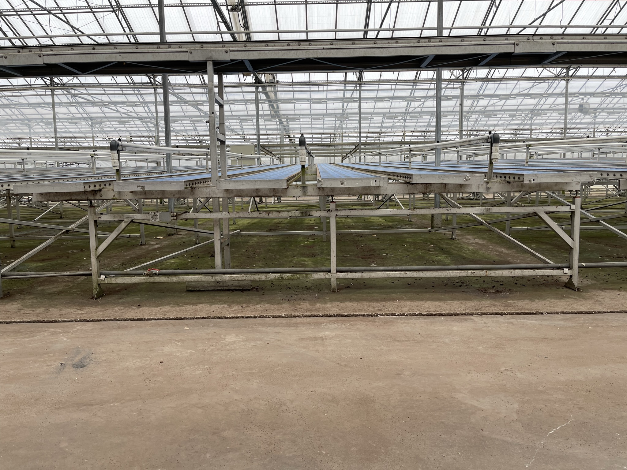 Rollenbaan afleversysteem